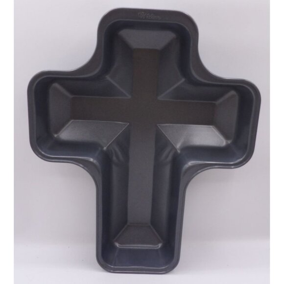 Wilton Non-Stick Cross Cake Pan- Dish Washer Safe ©2017 - Picture 2 of 3